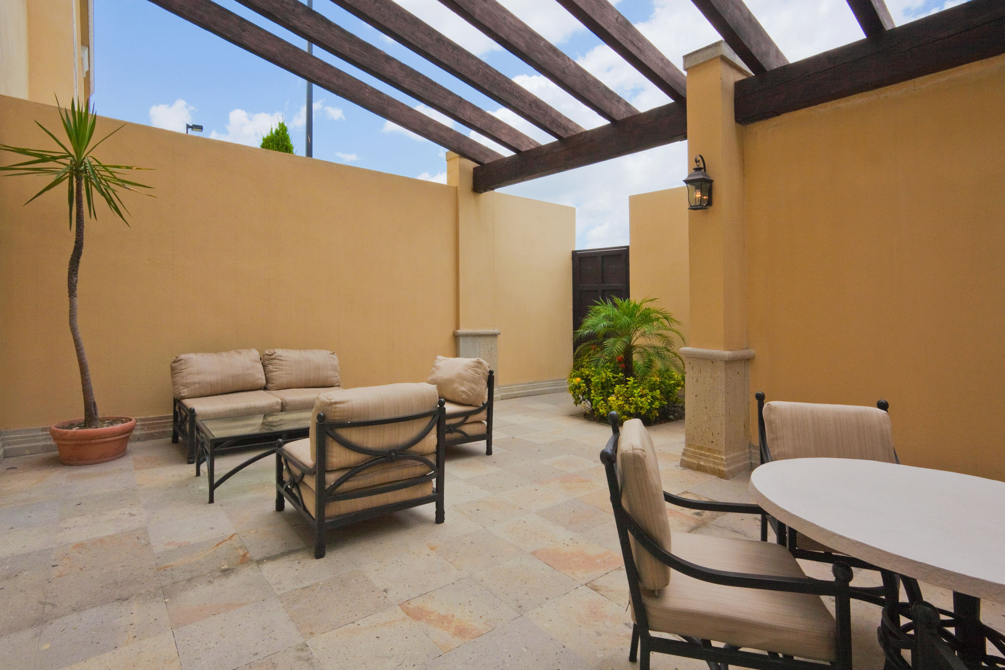 Holiday Inn Reynosa Industrial Poniente By Ihg Bagian luar foto